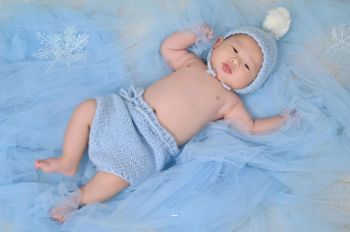 通化宝宝几个月可以吃饭